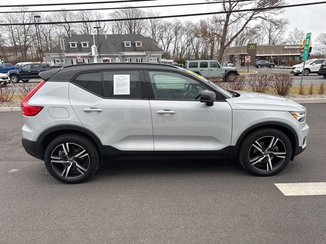 used 2022 Volvo XC40 car, priced at $30,975