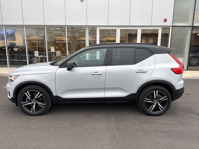 used 2022 Volvo XC40 car, priced at $30,975