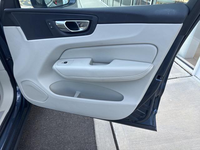 used 2021 Volvo XC60 car, priced at $26,975