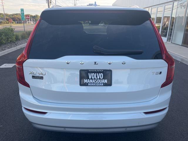 used 2022 Volvo XC90 car, priced at $34,998