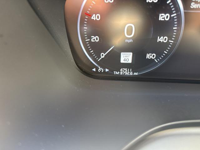 used 2021 Volvo XC60 car, priced at $31,975