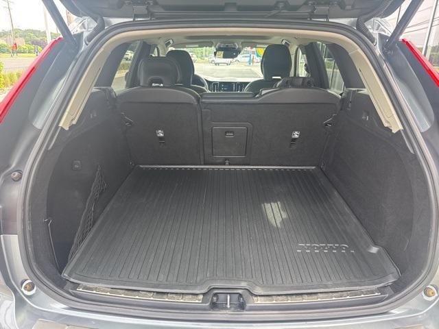 used 2020 Volvo XC60 car, priced at $23,975