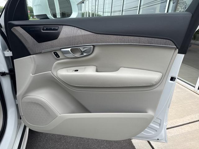 used 2024 Volvo XC90 Recharge Plug-In Hybrid car, priced at $68,975
