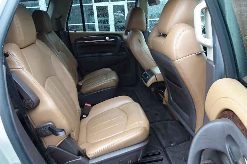 used 2015 Buick Enclave car, priced at $14,995