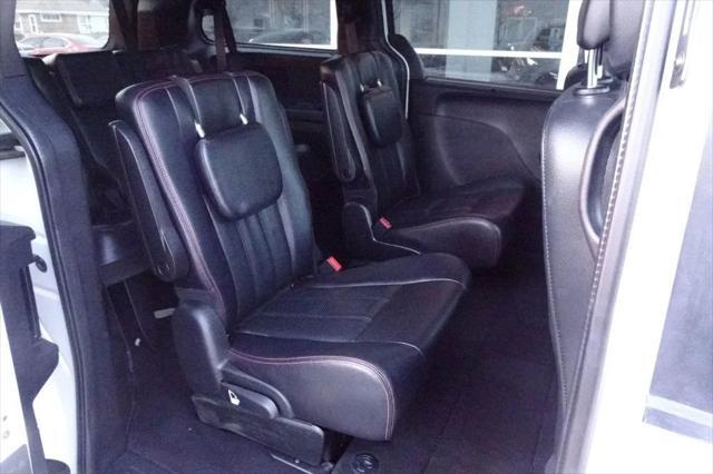 used 2019 Dodge Grand Caravan car, priced at $17,999