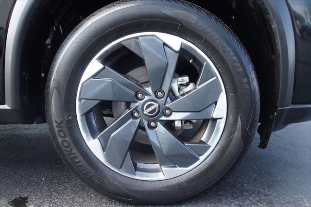 used 2024 Nissan Rogue car, priced at $24,999