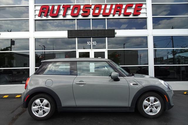 used 2021 MINI Hardtop car, priced at $18,990