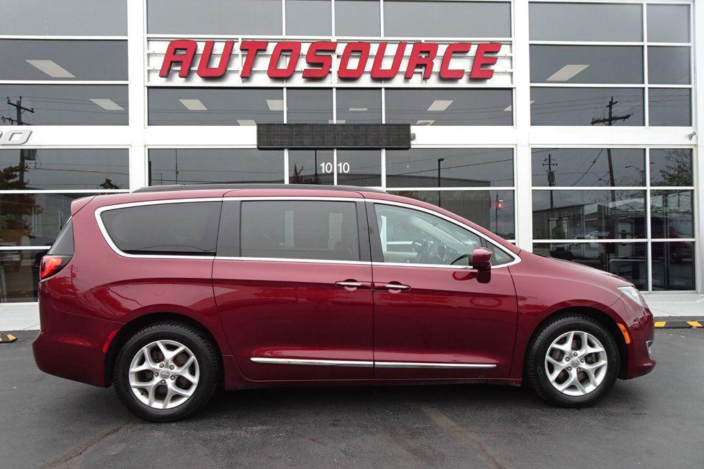 used 2017 Chrysler Pacifica car, priced at $15,995