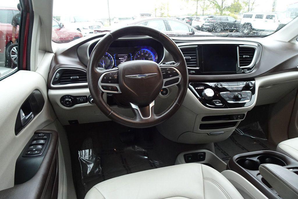 used 2017 Chrysler Pacifica car, priced at $15,995