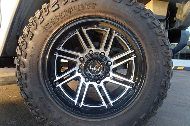 used 2003 Hummer H2 car, priced at $20,999