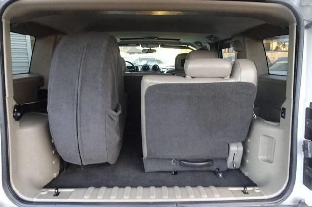 used 2003 Hummer H2 car, priced at $20,999