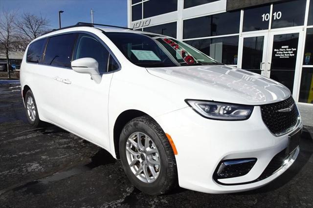 used 2022 Chrysler Pacifica car, priced at $20,990