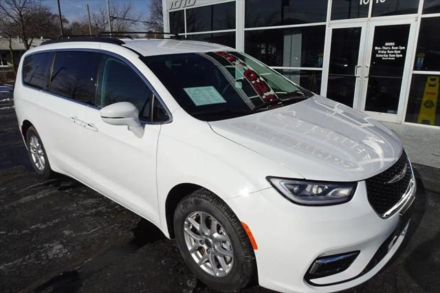 used 2022 Chrysler Pacifica car, priced at $20,990