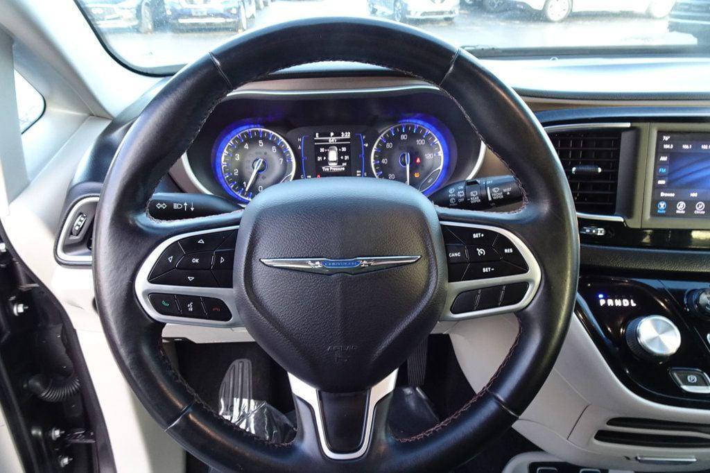 used 2018 Chrysler Pacifica car, priced at $15,995