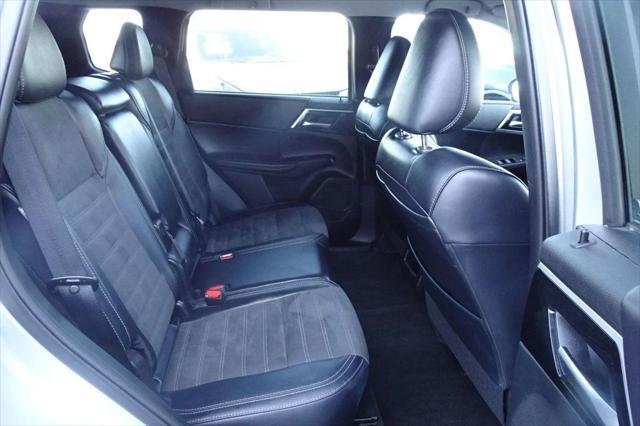 used 2024 Mitsubishi Outlander car, priced at $26,999