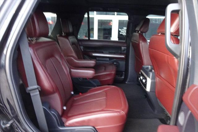 used 2024 Ford Expedition car, priced at $49,999