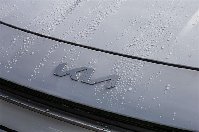 new 2024 Kia Niro car, priced at $33,267