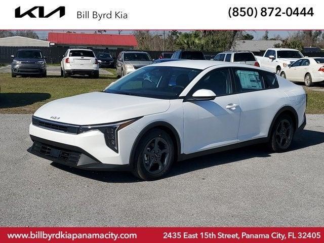 new 2025 Kia K4 car, priced at $25,065