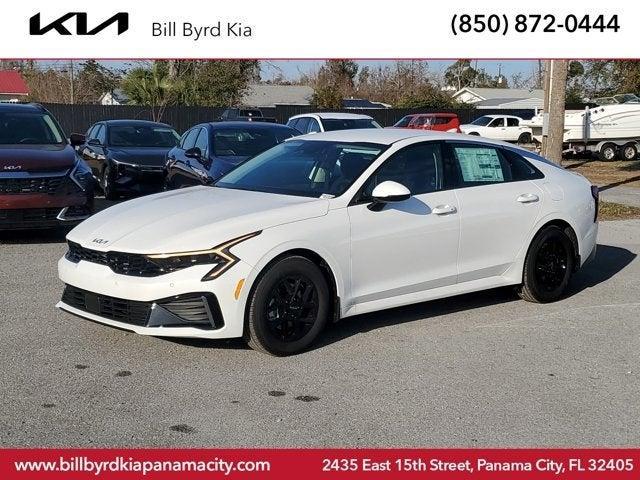 new 2025 Kia K5 car, priced at $29,015