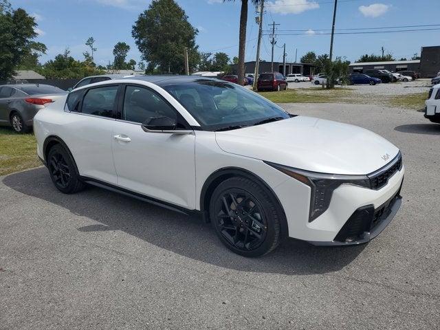 new 2025 Kia K4 car, priced at $30,295