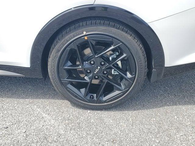 new 2025 Kia K4 car, priced at $30,295