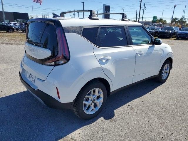 new 2025 Kia Soul car, priced at $25,090