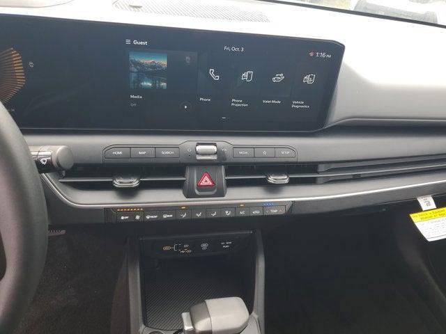 new 2025 Kia K4 car, priced at $24,375