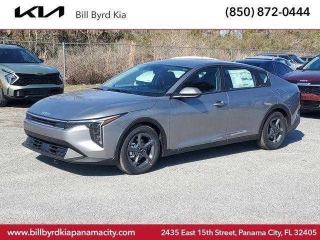 new 2025 Kia K4 car, priced at $24,670