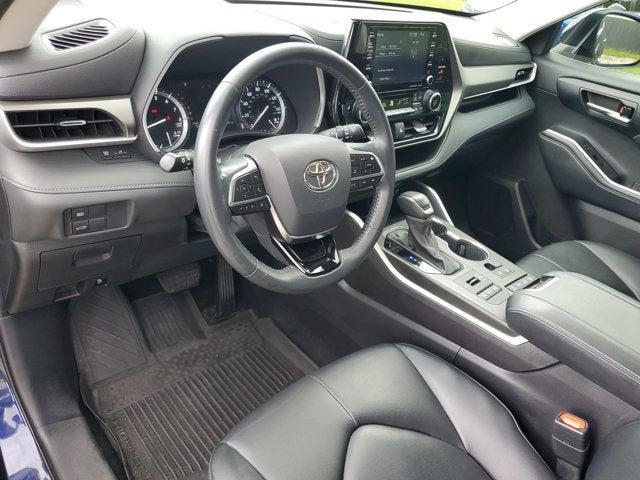 used 2021 Toyota Highlander car, priced at $31,950