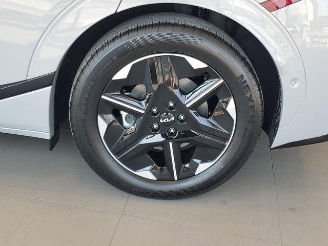 new 2025 Kia EV6 car, priced at $56,405