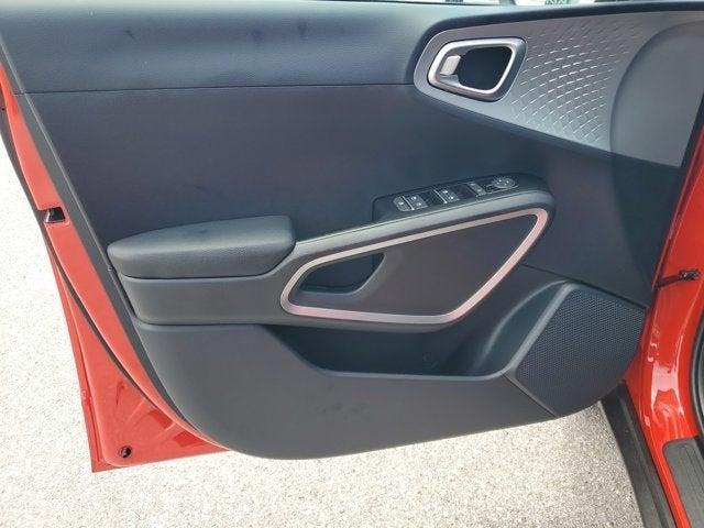new 2025 Kia Soul car, priced at $22,060