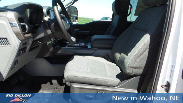 new 2025 Ford F-150 car, priced at $55,000