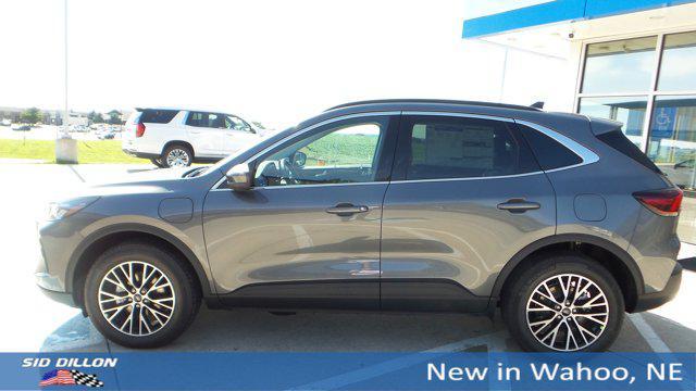 new 2025 Ford Escape PHEV car, priced at $37,618