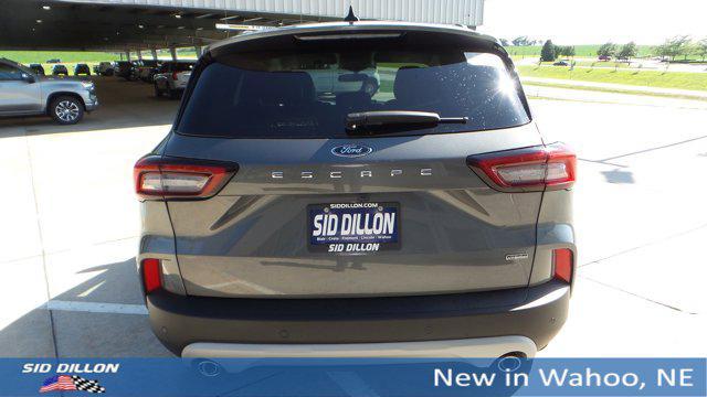 new 2025 Ford Escape PHEV car, priced at $37,618
