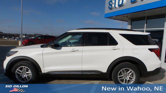 new 2025 Ford Explorer car, priced at $44,245