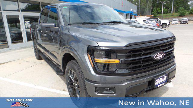 new 2025 Ford F-150 car, priced at $400