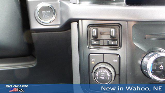 new 2025 Ford F-150 car, priced at $400