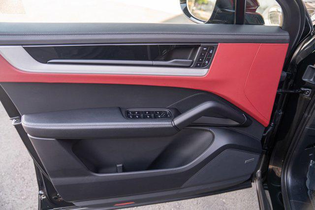 used 2025 Porsche Cayenne car, priced at $94,995