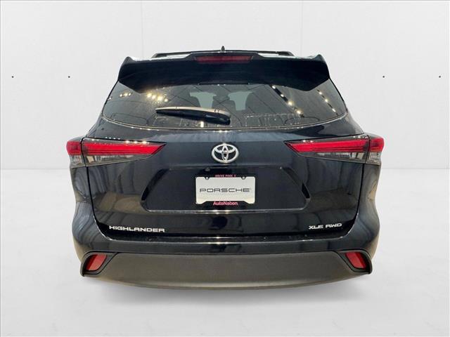 used 2023 Toyota Highlander car, priced at $38,990