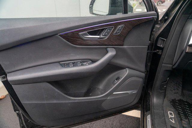 used 2020 Audi Q7 car, priced at $23,958