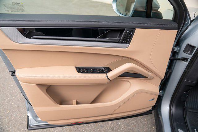 new 2025 Porsche Cayenne car, priced at $115,505