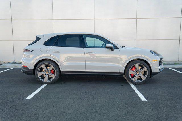 new 2025 Porsche Cayenne car, priced at $124,295