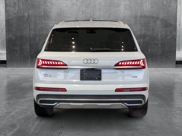 used 2022 Audi Q7 car, priced at $31,536