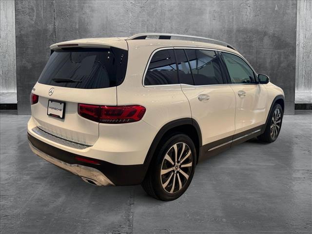 used 2022 Mercedes-Benz GLB 250 car, priced at $29,490