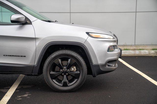 used 2018 Jeep Cherokee car, priced at $15,990