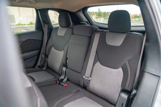 used 2018 Jeep Cherokee car, priced at $15,990