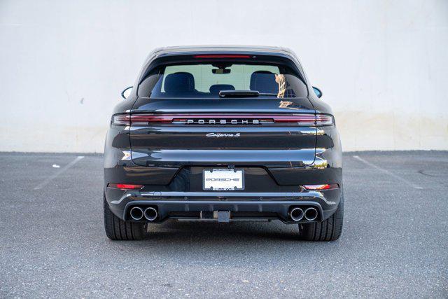 new 2025 Porsche Cayenne car, priced at $136,805