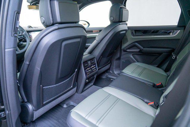 new 2025 Porsche Cayenne car, priced at $136,805
