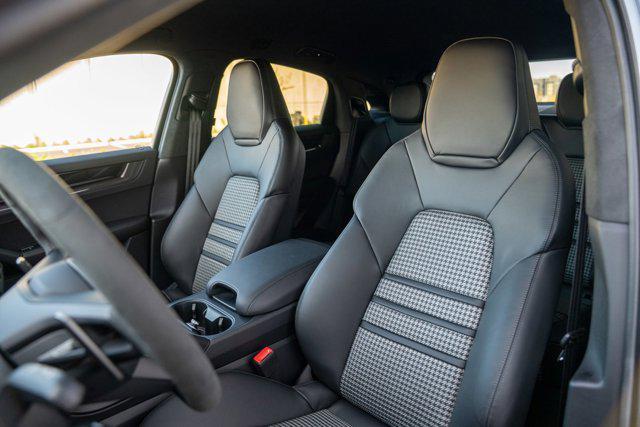 new 2026 Porsche Cayenne car, priced at $152,670