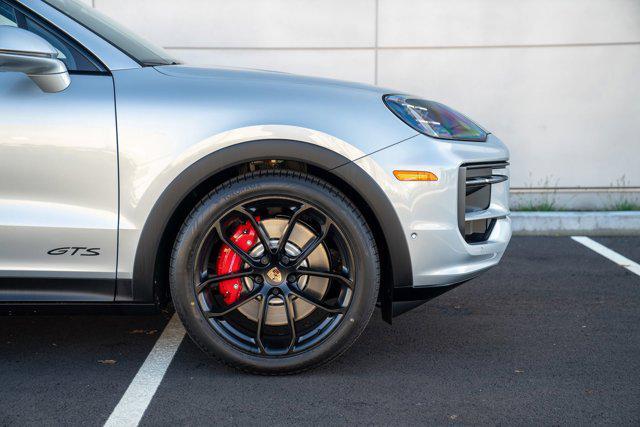 new 2026 Porsche Cayenne car, priced at $152,670
